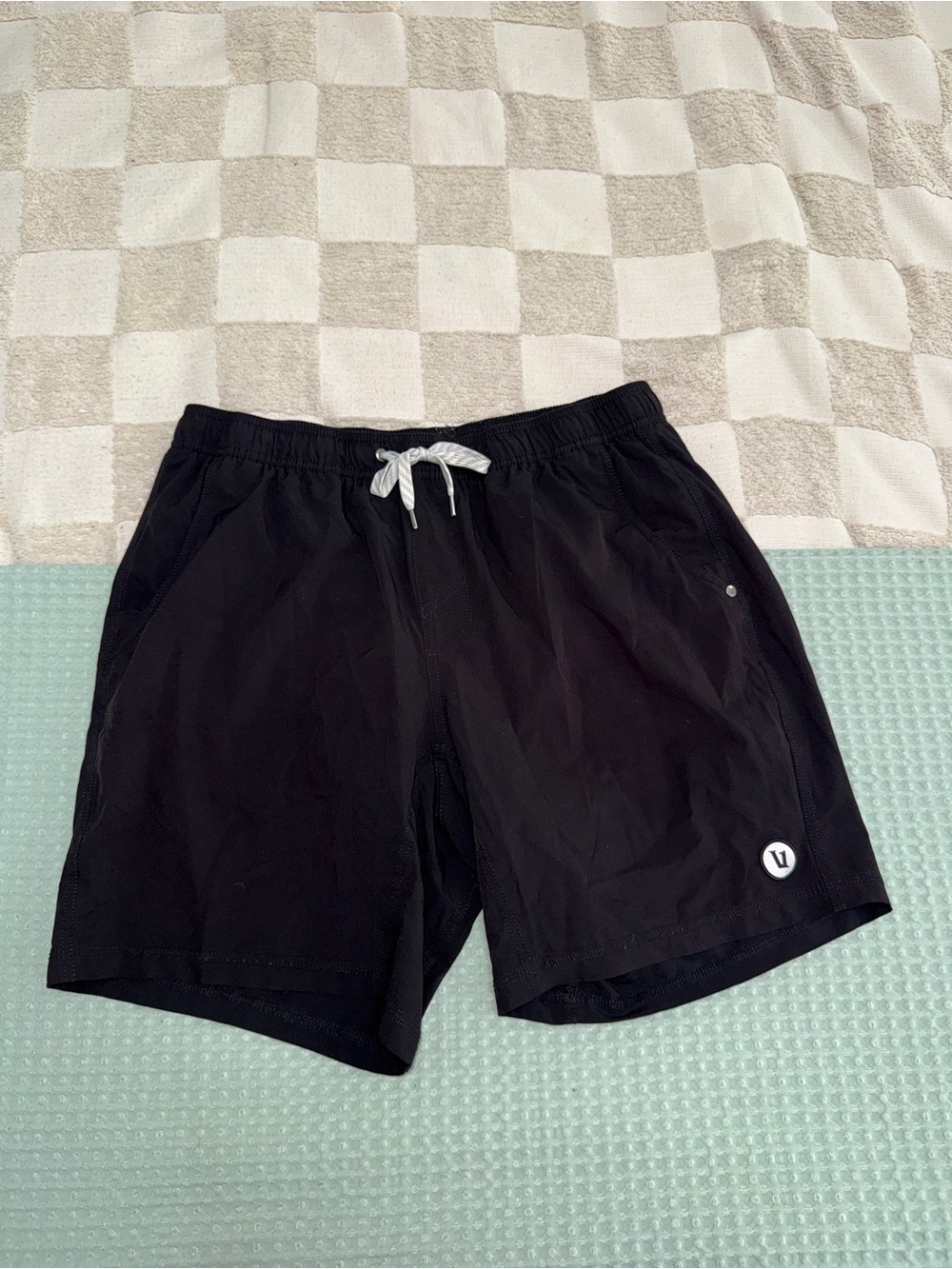 Vuori Men's Kore Lined Shorts size L